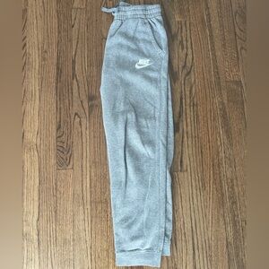 Nike Kids Light Gray Joggers, Size XL